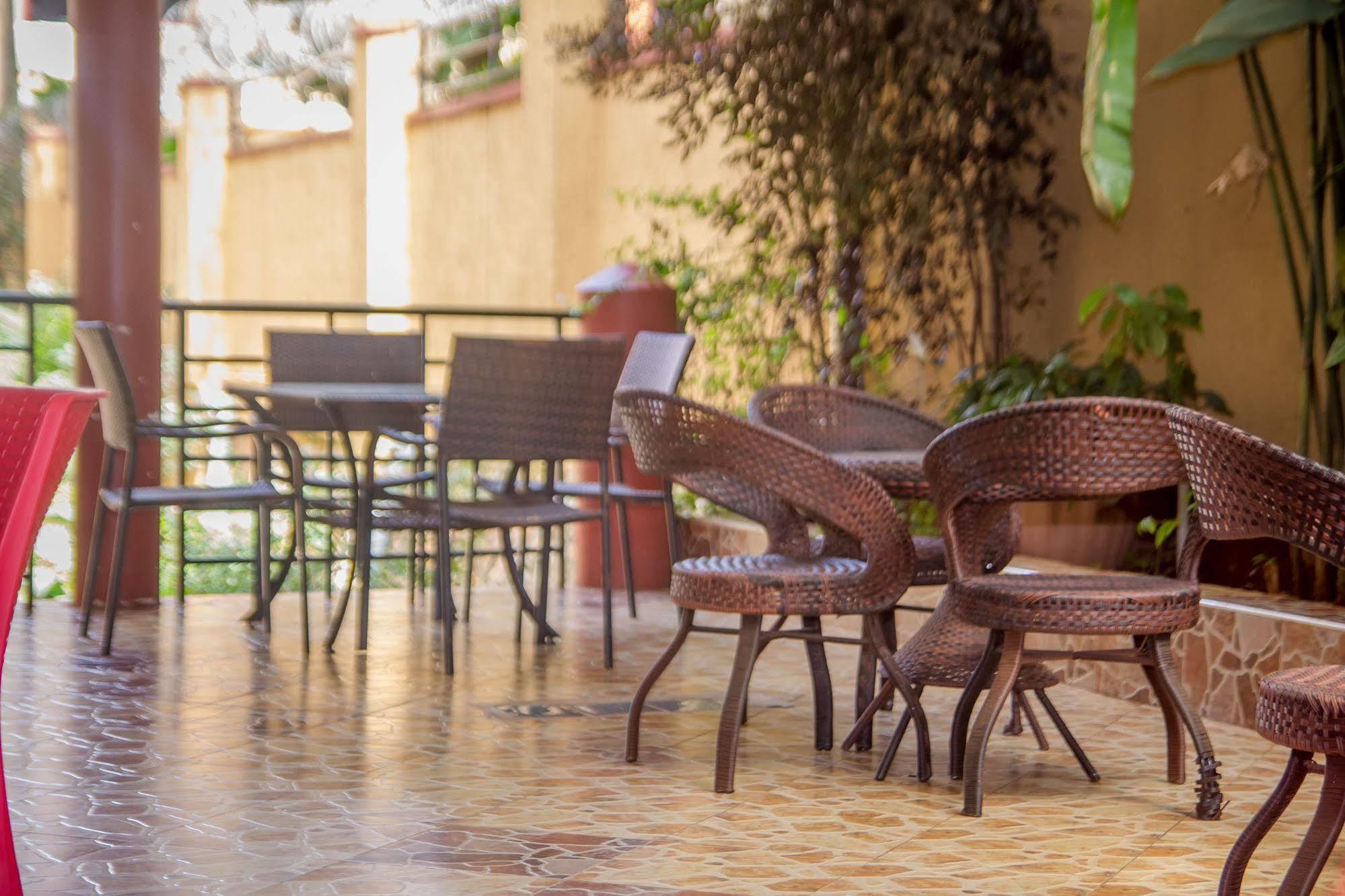 Grand Global Hotel Kampala Exterior foto